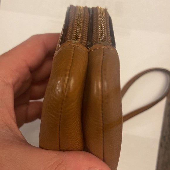 Coach LIKE NEW Double Zipper Wristlet - Picture 10 of 10